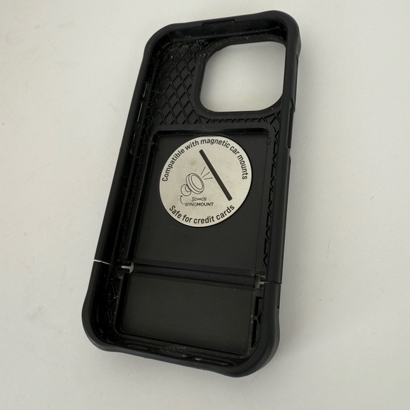 Add to bundle! - Black iPhone 15 Scooch case w/ card holder - Picture 3 of 3